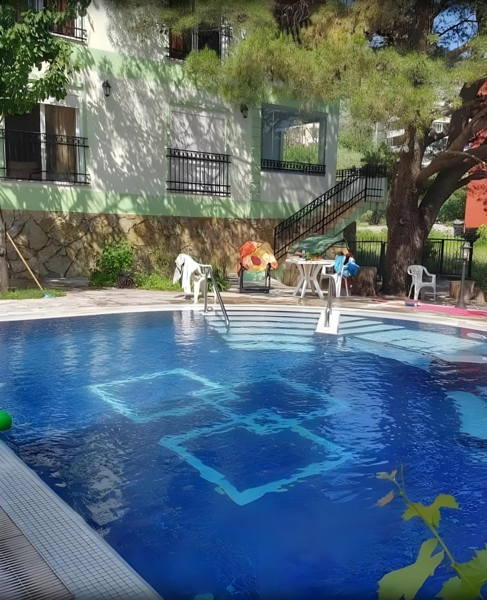 Apartment Club House With Garden And Pool Budva